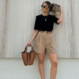 Como Montar Looks Minimalistas? 10 Dicas Esenciais para um Visual Elegante e Atual