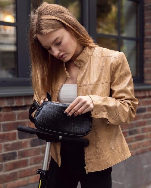 Bolsa pequena feminina de marca promoção