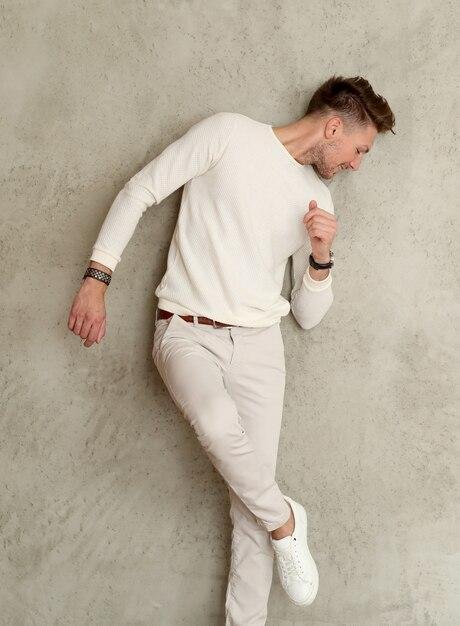 moda minimalista masculina